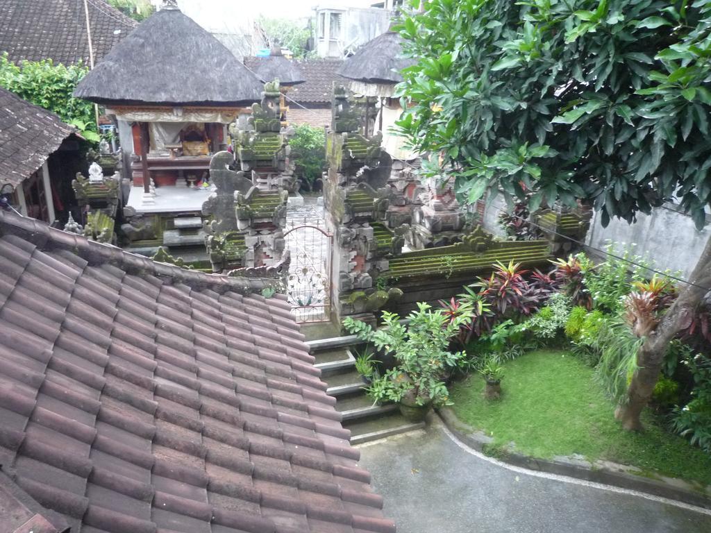 Pratama House Apartment Ubud  Exterior photo